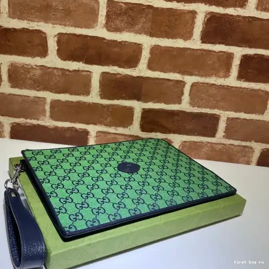 First bag ru POUCH GUCCI 0516